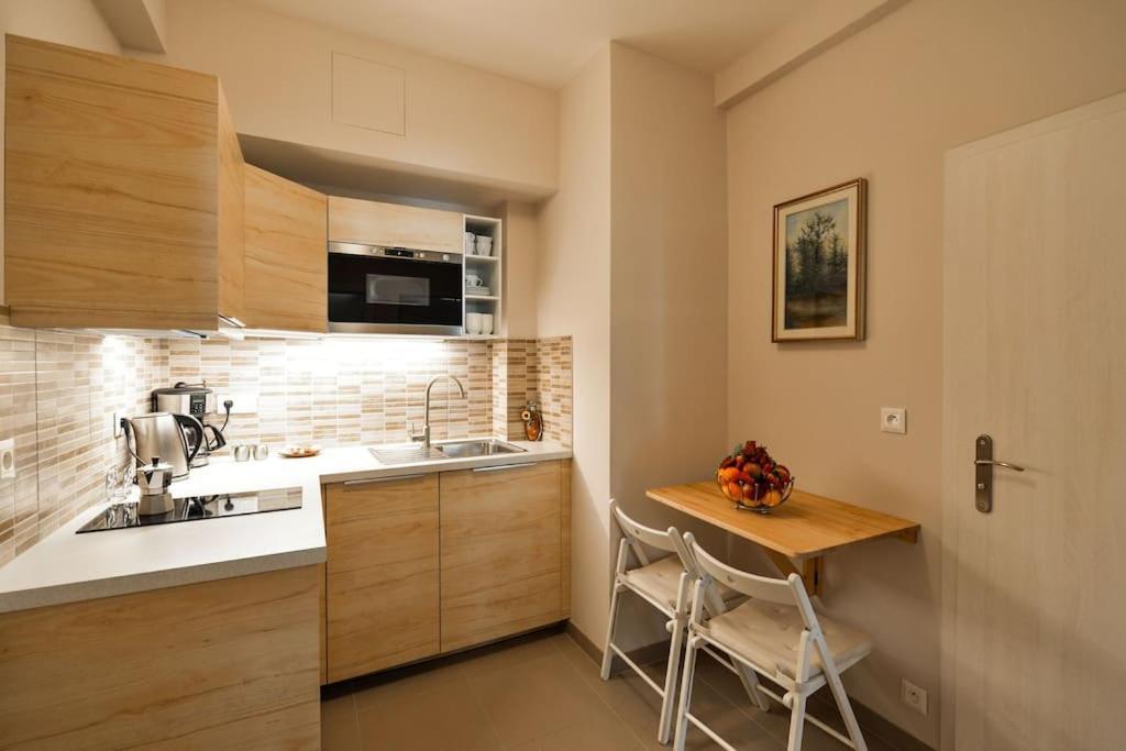 Oli Apartment Prag Eksteriør billede